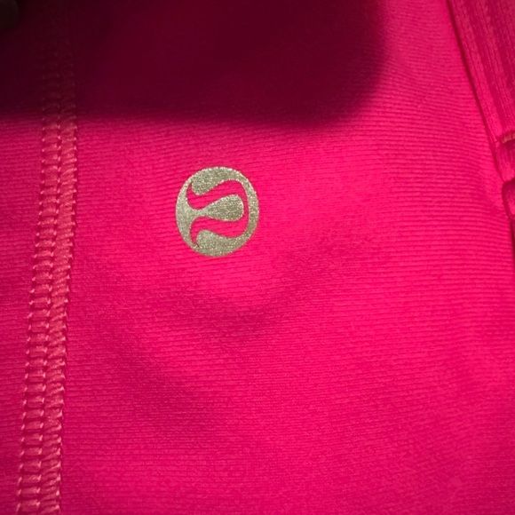Black and Pink Racerback top Lululemon - Picture 2 of 4